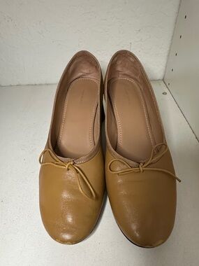 Mansur Gavriel Tan Bow Pumps